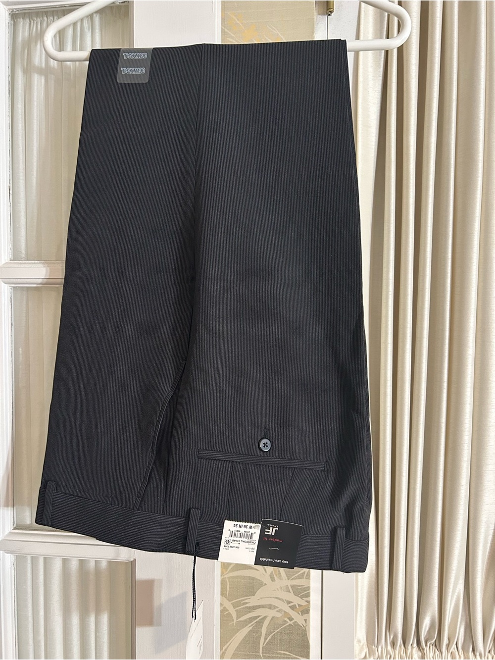 jf j.ferrar Men's Flat-Front Dress Pants